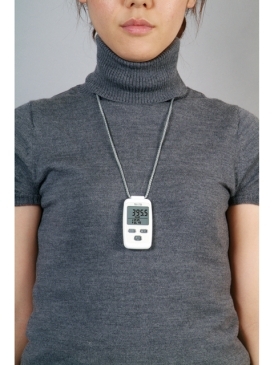 �^�j�^�@3D�Z���T�[���ڕ����v�@FB-724